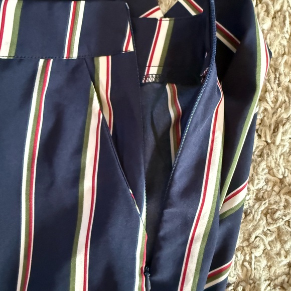 SHEIN Multicolor Striped Capris - Picture 4 of 4